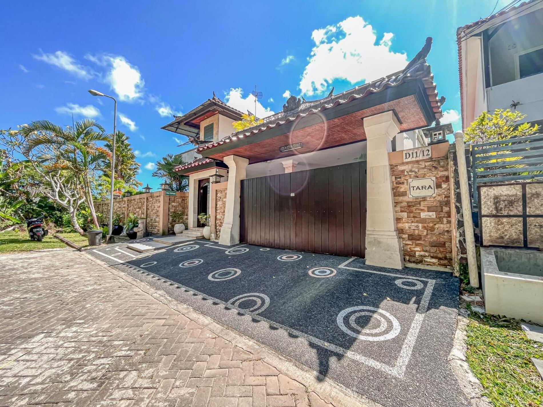 Villa Tentram Jimbaran By Bali Cabin מראה חיצוני תמונה